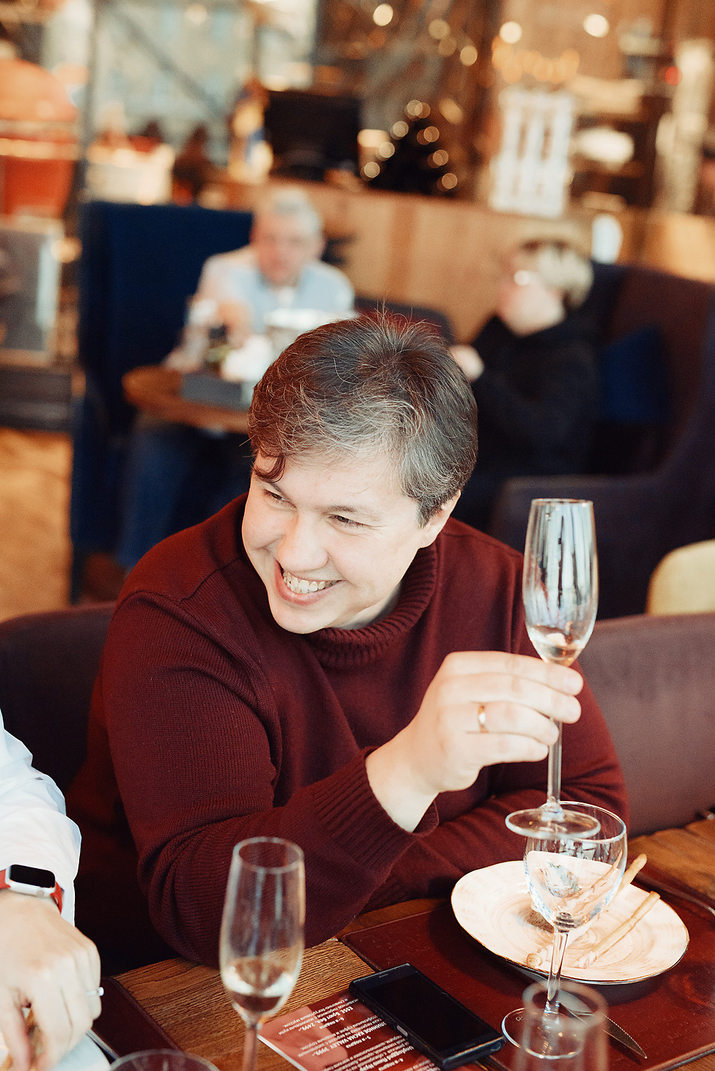 Гриль и бутыль. Агентство личного бренда «Брендовски»