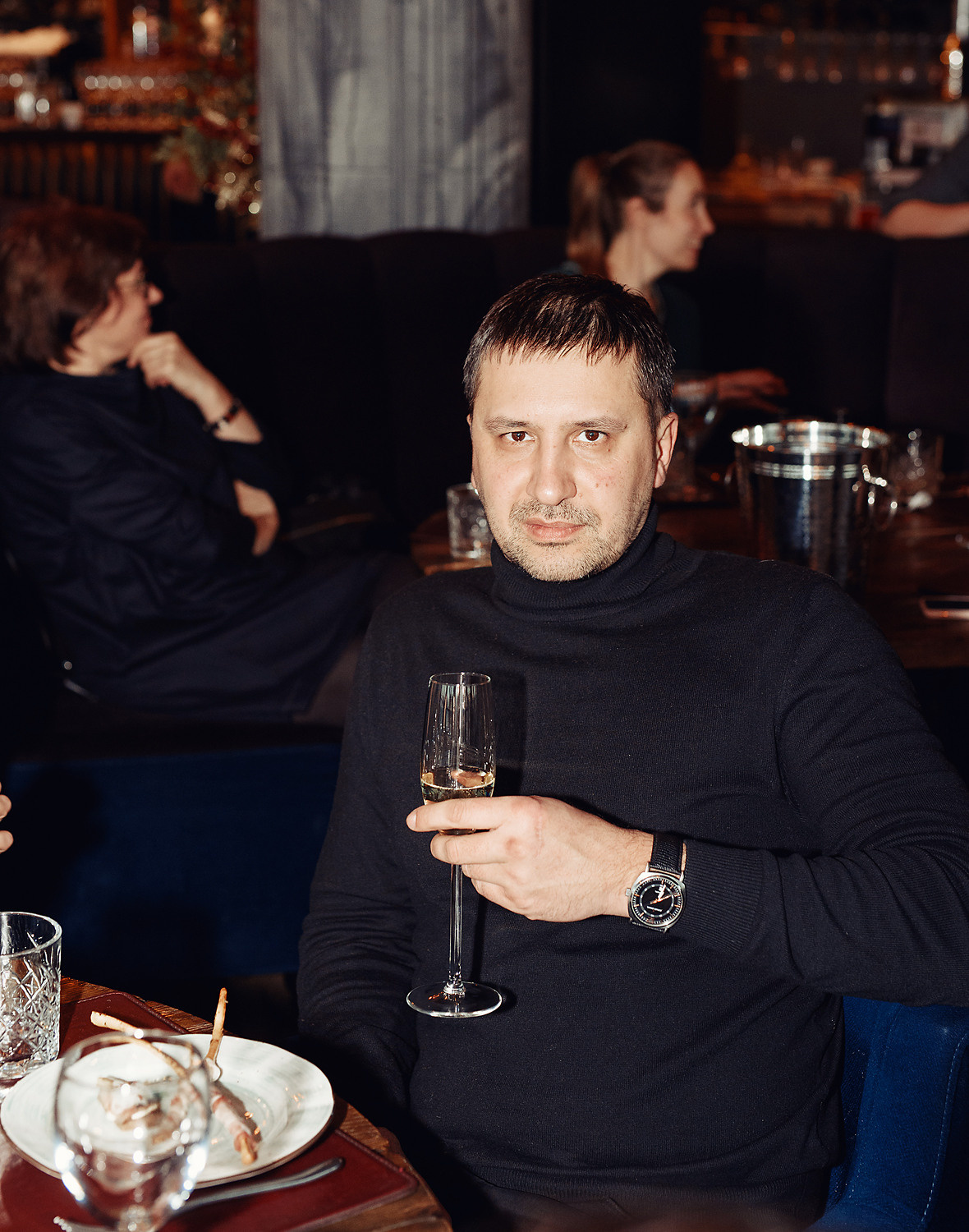 Гриль и бутыль. Агентство личного бренда «Брендовски»