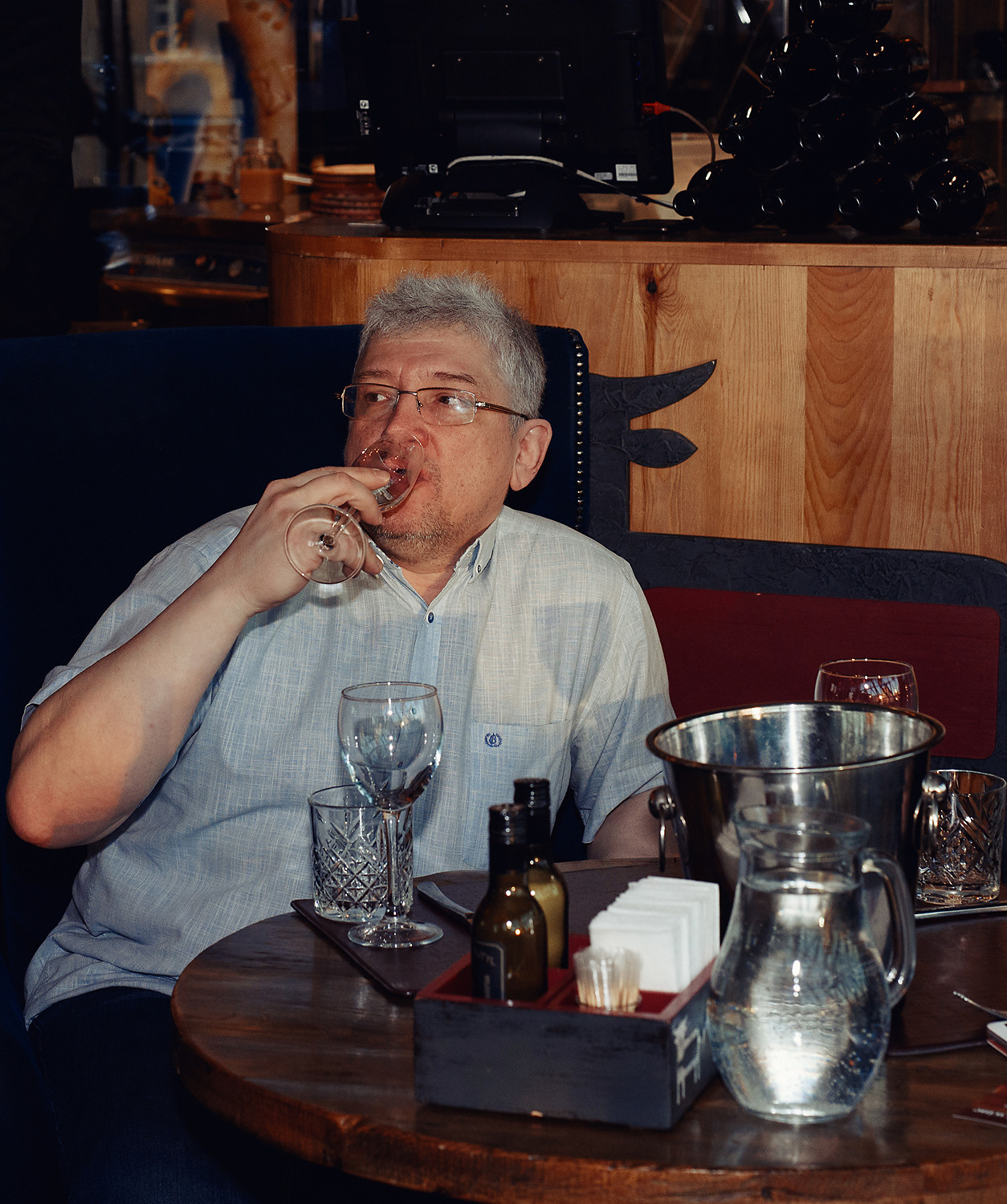 Гриль и бутыль. Агентство личного бренда «Брендовски»