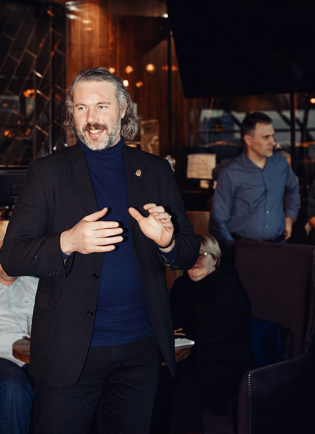 Гриль и бутыль. Агентство личного бренда «Брендовски»