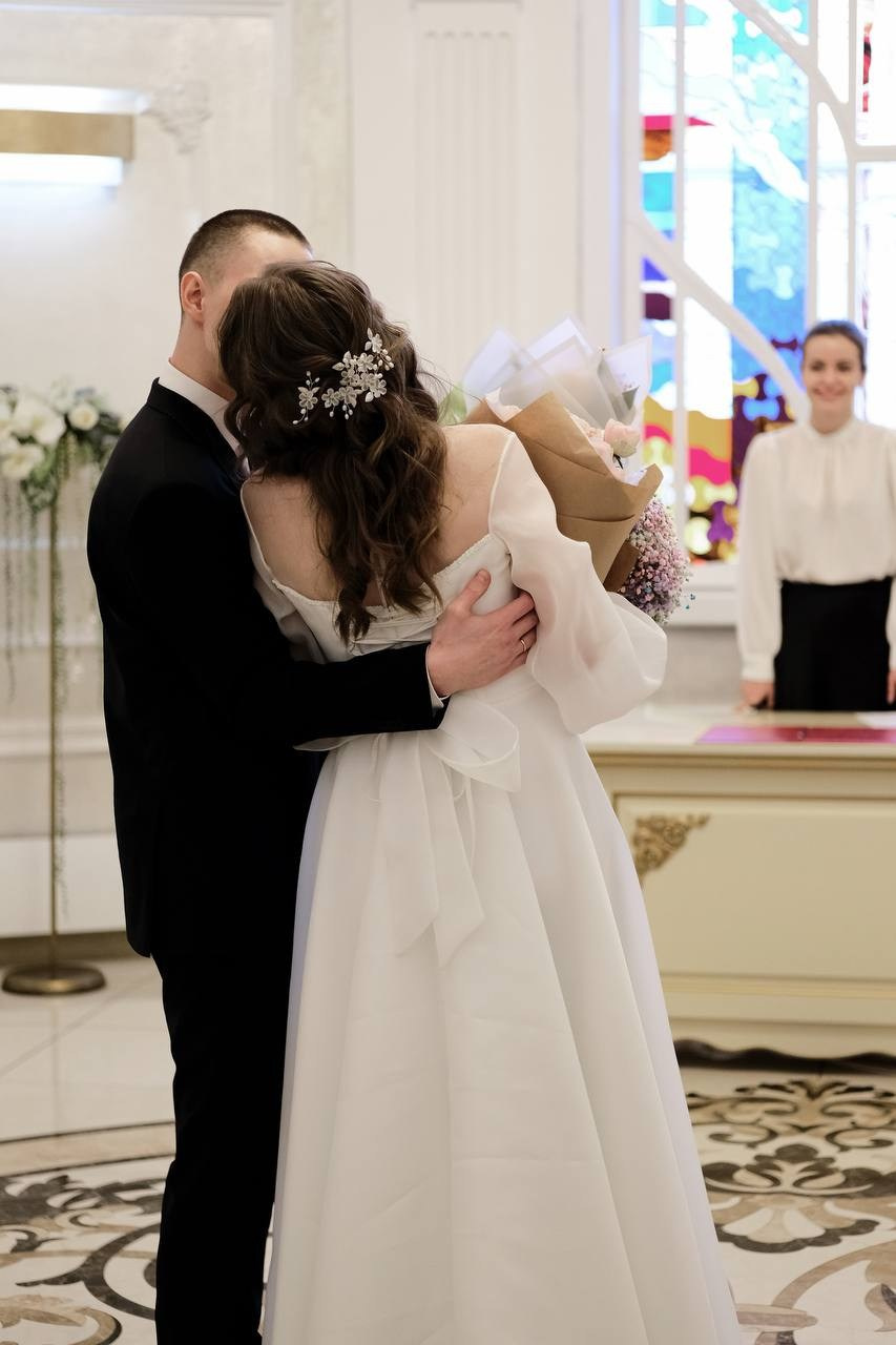 В ЗАГСЕ: Денис и Юля