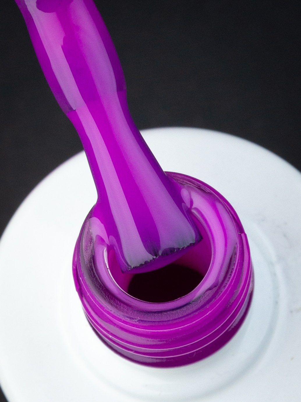 Kira на чёрном. Александр Стряпунин — предметный фотограф в Улан-Удэ