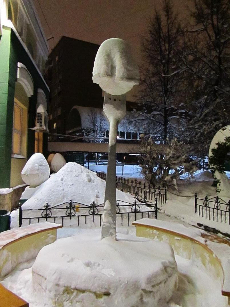 Памятник пельменю