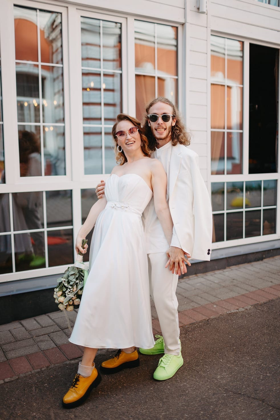 Сочные цвета на свадебных снимках ярославля под веселую музыку. Свадебный фотограф Ярославль Дмитрий Васячкин