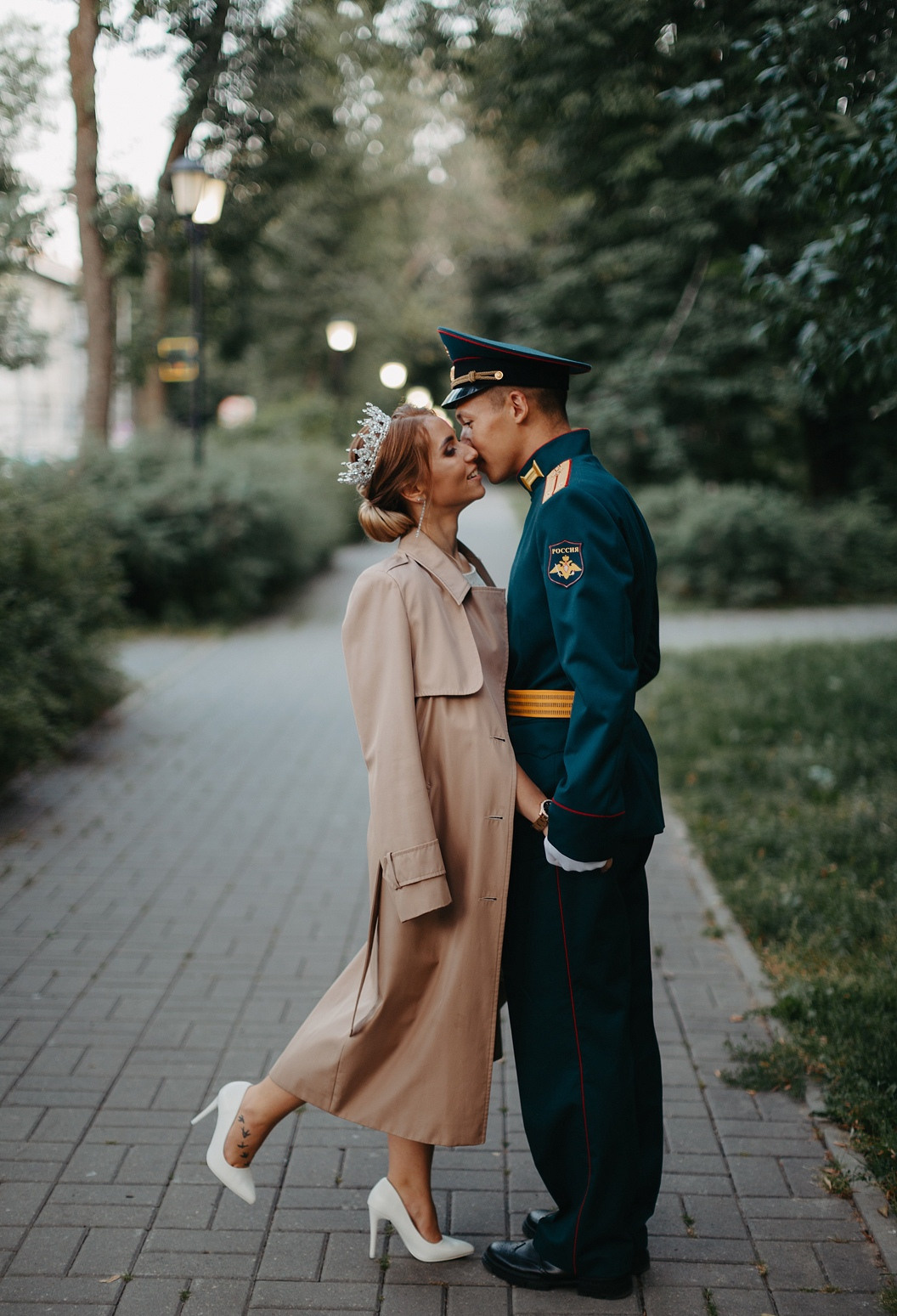  Теплая сепия-фотосессия: свадьба в Москве в ретро-стиле  