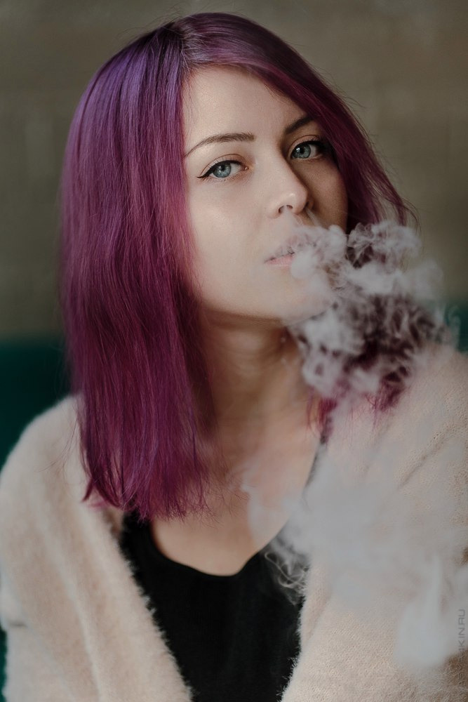 на берегу озера