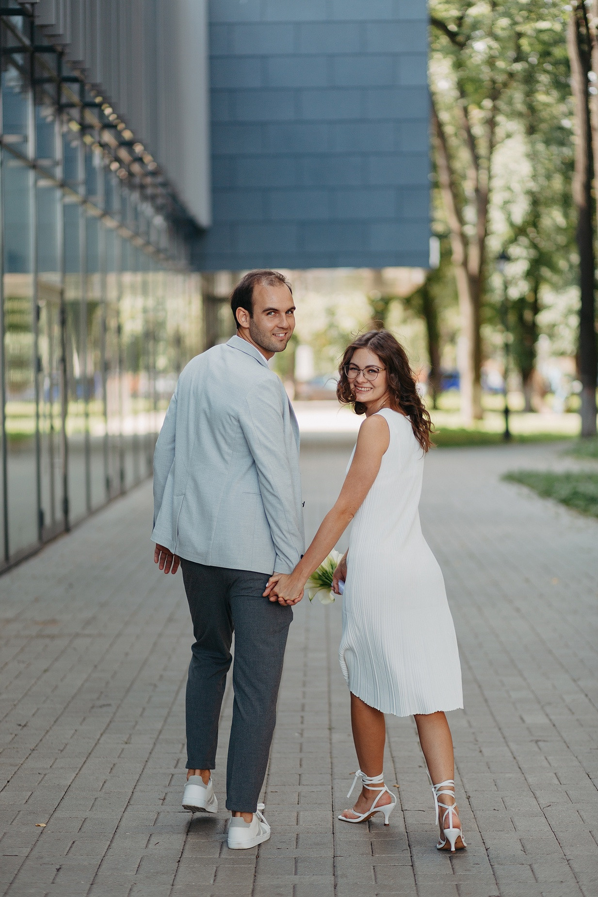 Фотографии под передвижным крыльцем