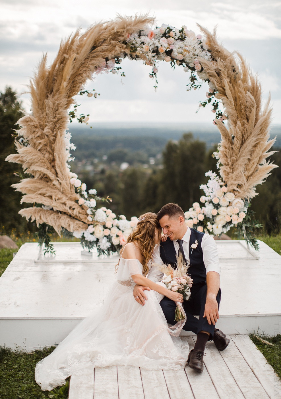 Эмоциональные свадебные фотографии
