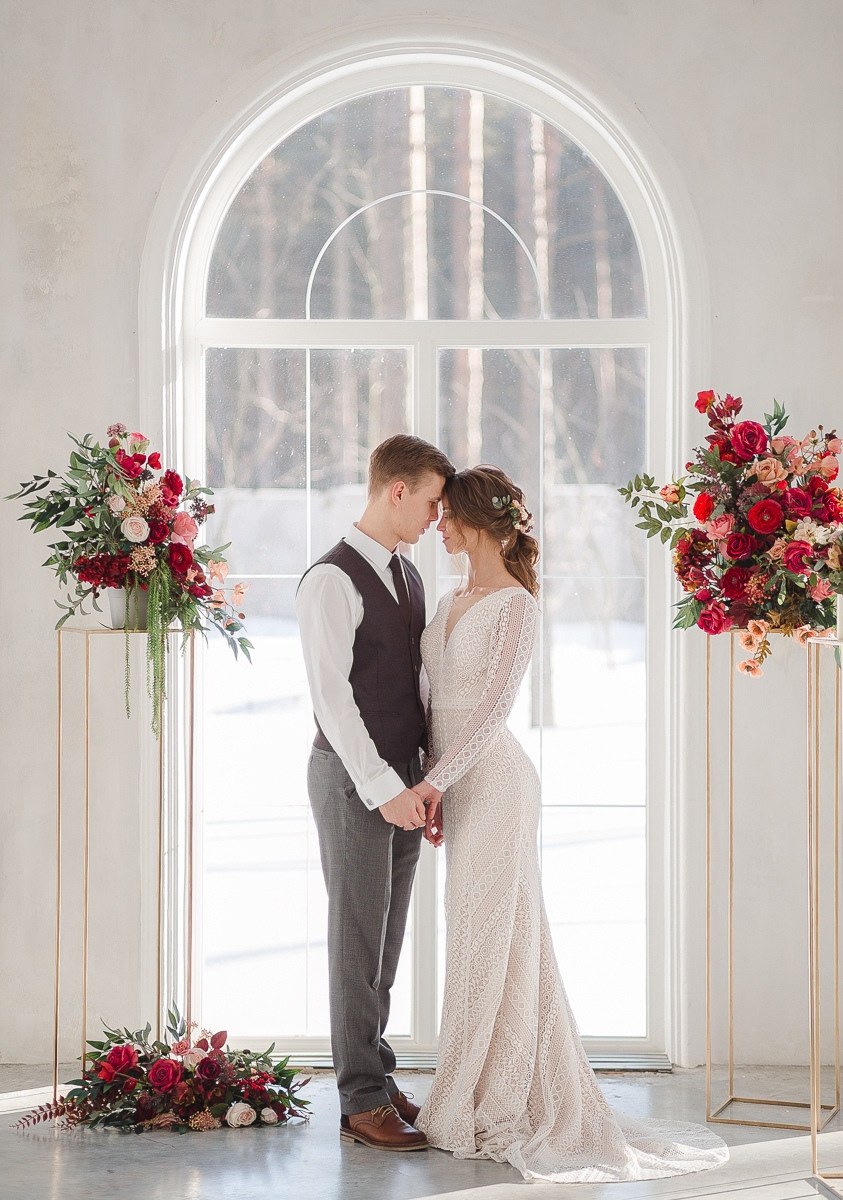 Свадебные фото среди цветов