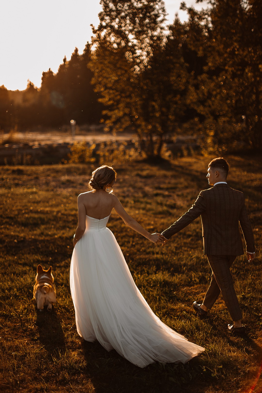  Свадебное счастье у памятника Старому Ярославлю