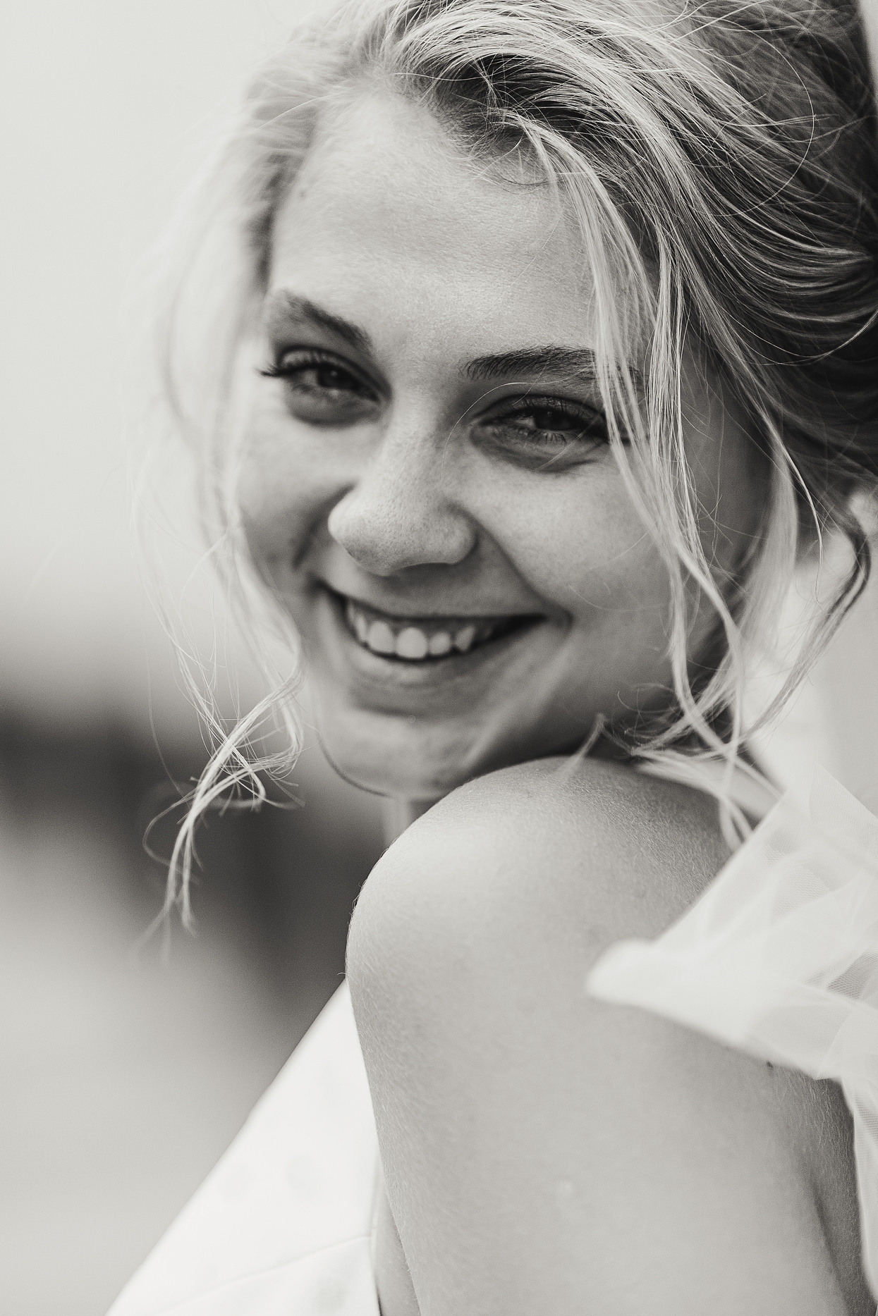  Любовные моменты возле Аллеи Вавиловых