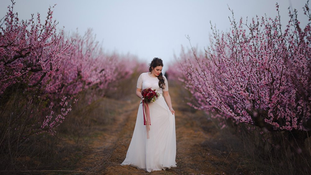 фотографирование свадебного фургона