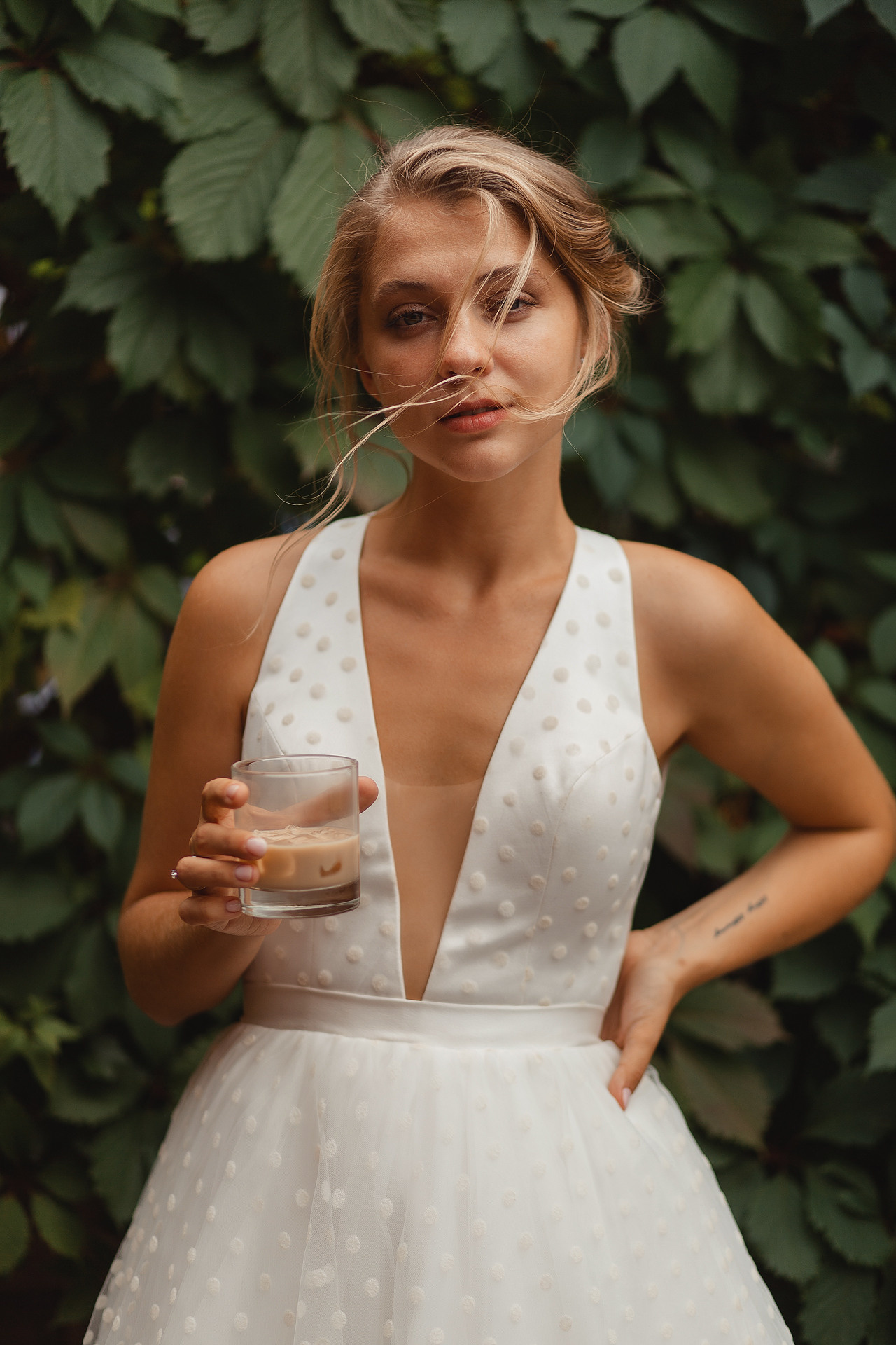  Молодежь возле здания Государственной Думы