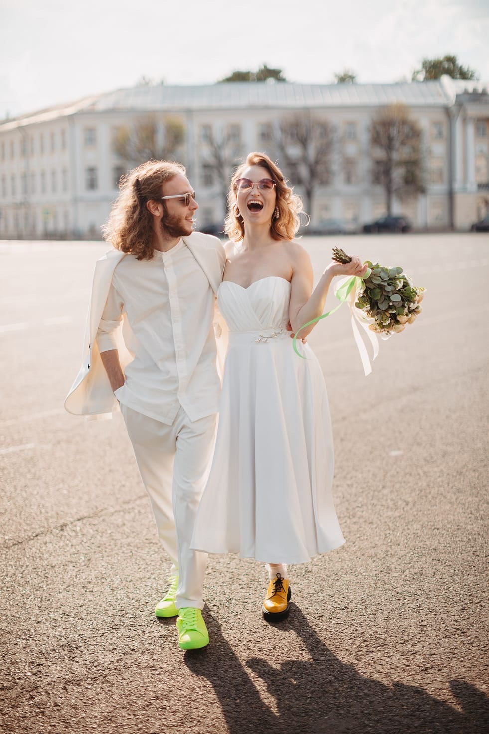 Сочные цвета на свадебных снимках ярославля под веселую музыку. Свадебный фотограф Ярославль Дмитрий Васячкин