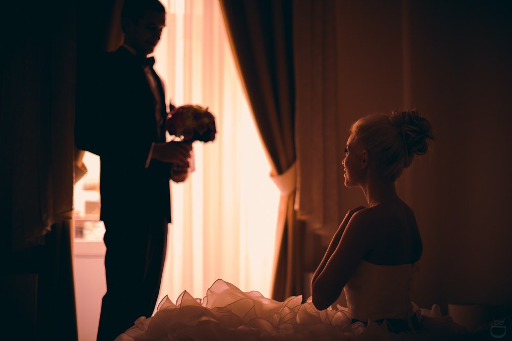 Свадебный танец молодоженов под звездным небом