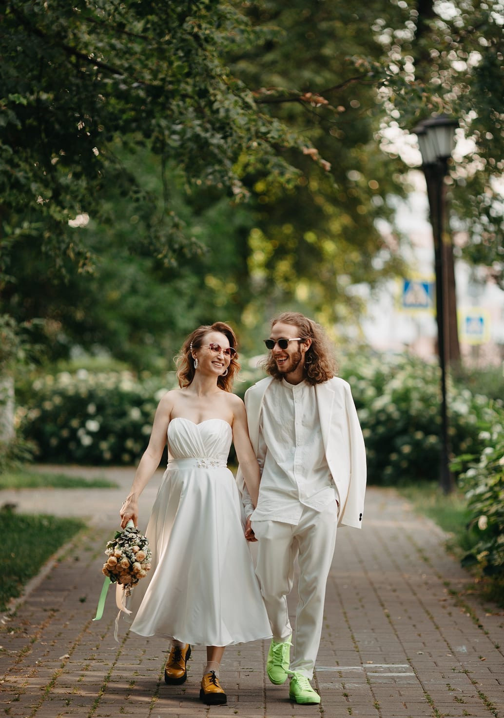 Сочные цвета на свадебных снимках ярославля под веселую музыку. Свадебный фотограф Ярославль Дмитрий Васячкин