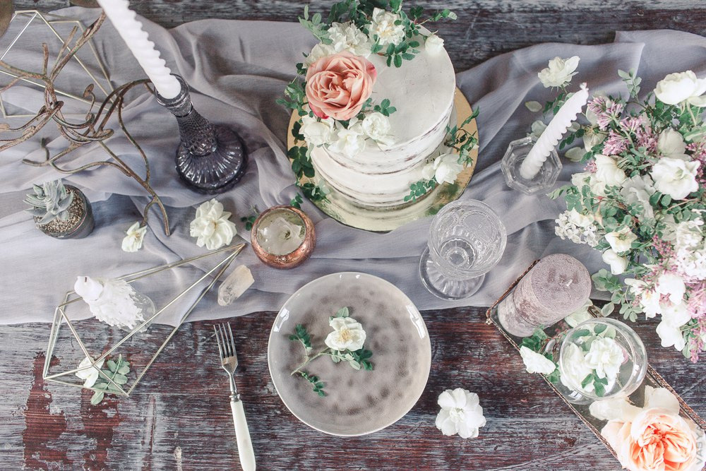 свадебная фотография в стиле авторской композиции