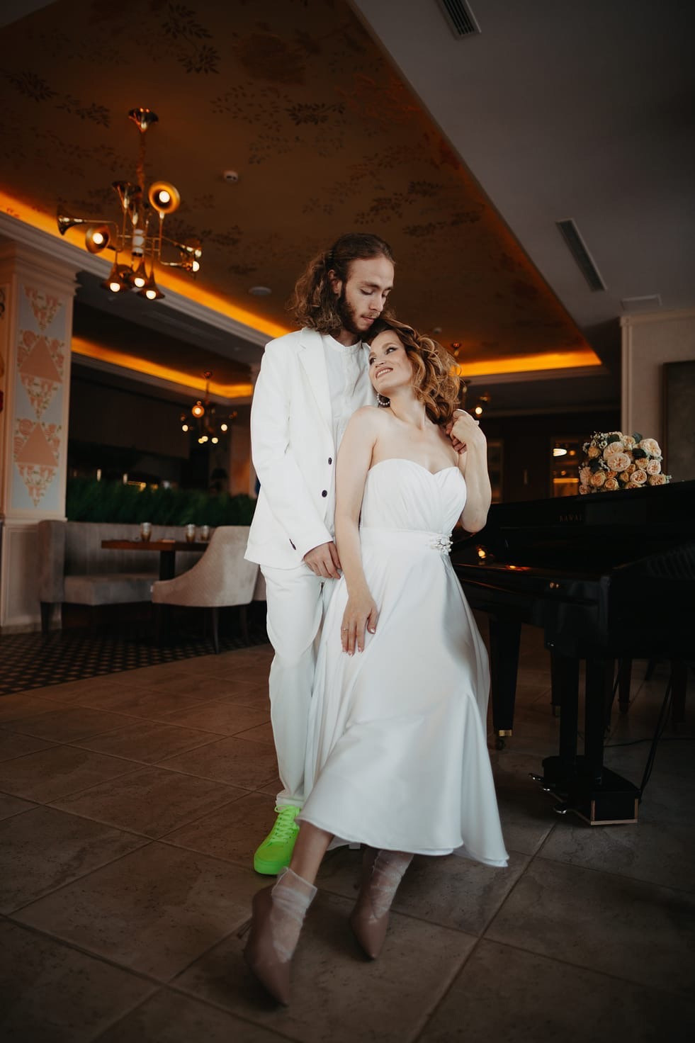 Сочные цвета на свадебных снимках ярославля под веселую музыку. Свадебный фотограф Ярославль Дмитрий Васячкин