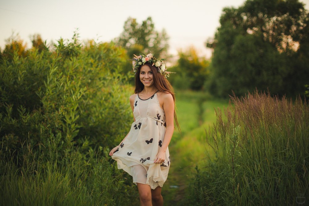 фотографирование свадебного кобальтового венок