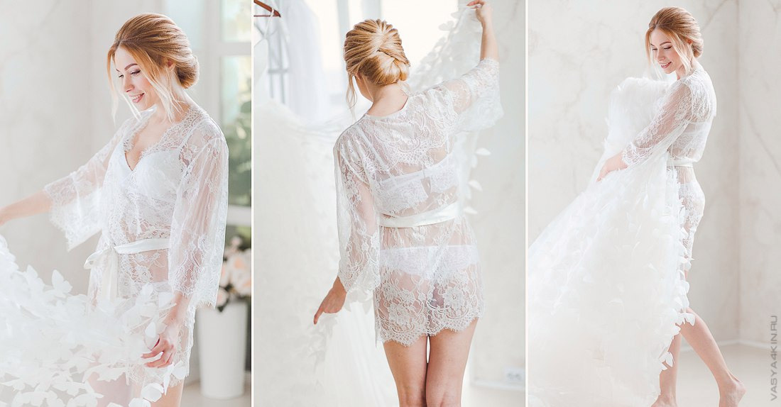 Молодые, стоящие на пустынной пляже, олицетворяющие их единение в каждом песчинке