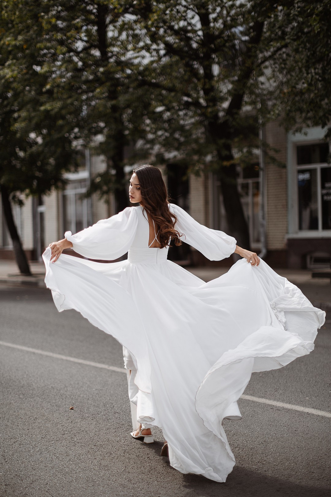 Глемпинг парк атмосфера и изысканная свадебная романтика в фотографиях. Свадебный фотограф Ярославль Дмитрий Васячкин