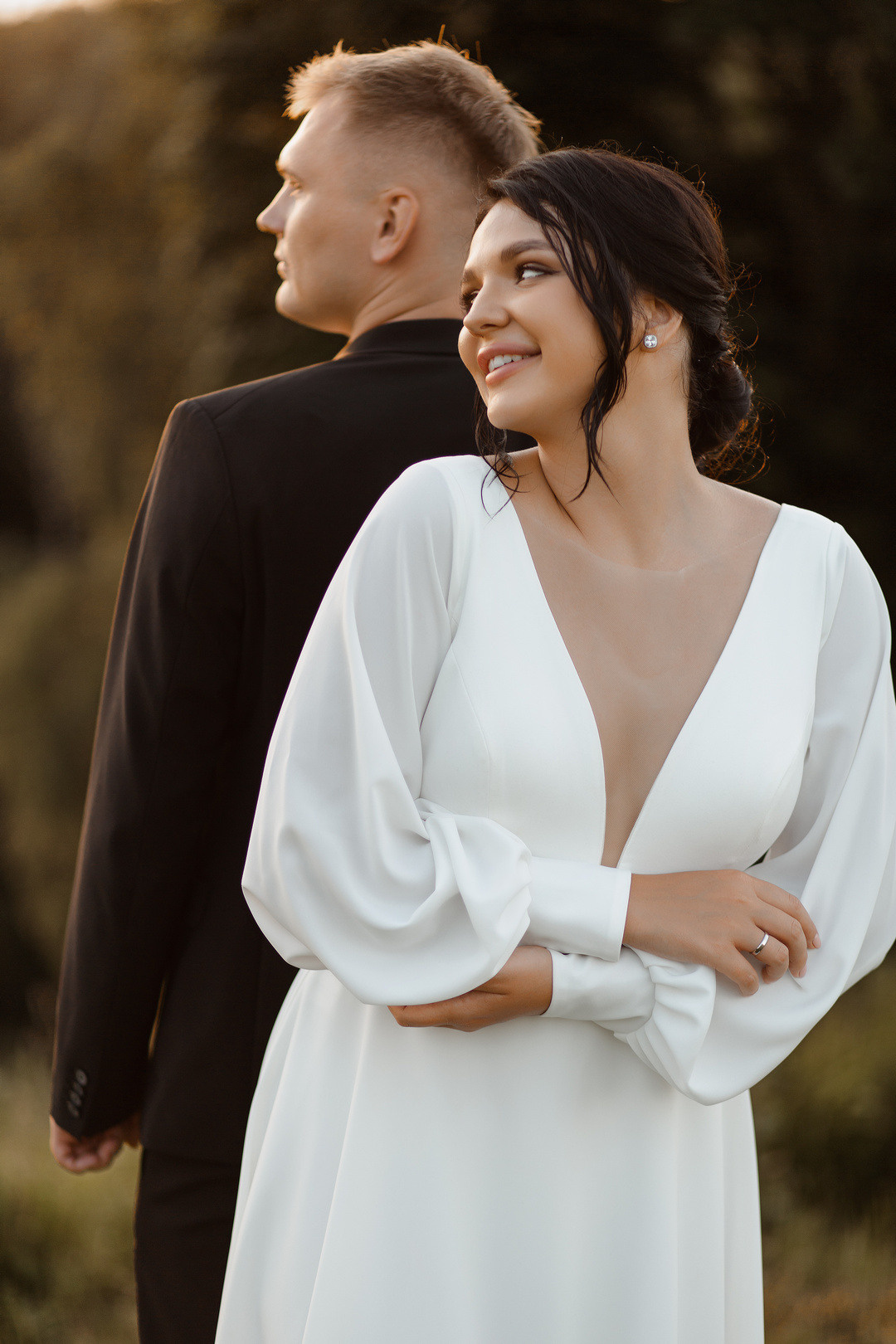 Веселая свадебная фотосессия в изгибе ярославль. Свадебный фотограф Ярославль Дмитрий Васячкин