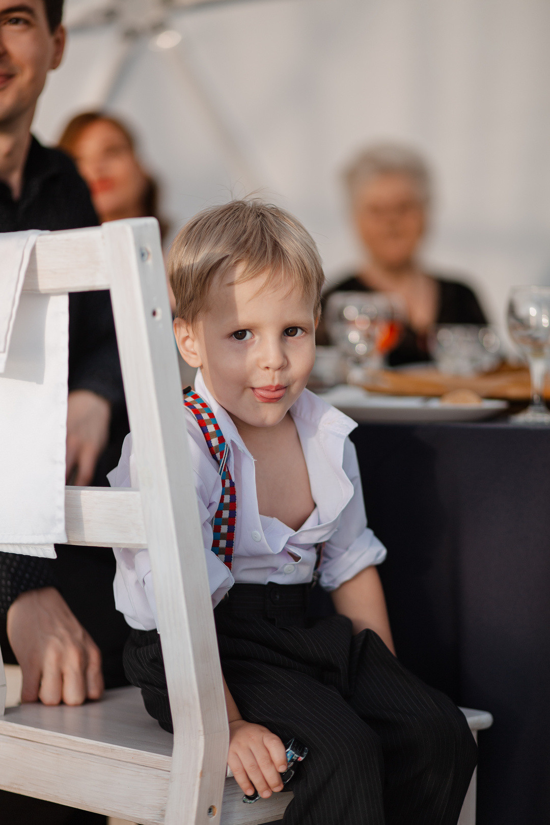 Веселая свадебная фотосессия в изгибе ярославль. Свадебный фотограф Ярославль Дмитрий Васячкин