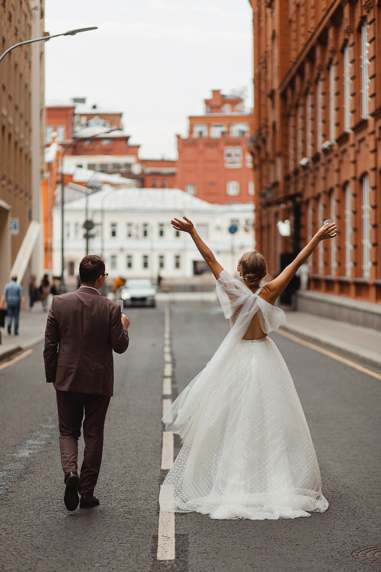  Уютные моменты возле памятника Петру I