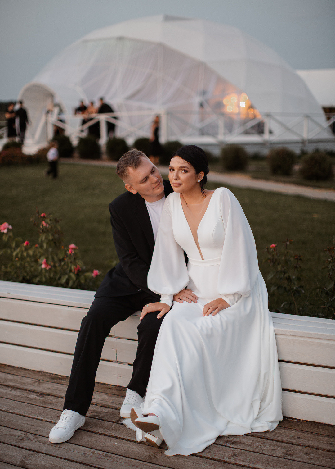 Веселая свадебная фотосессия в изгибе ярославль. Свадебный фотограф Ярославль Дмитрий Васячкин