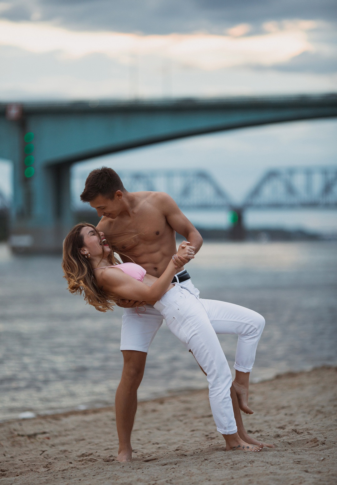 Фотограф портрет на закате в ярославль. Свадебный фотограф Ярославль Дмитрий Васячкин