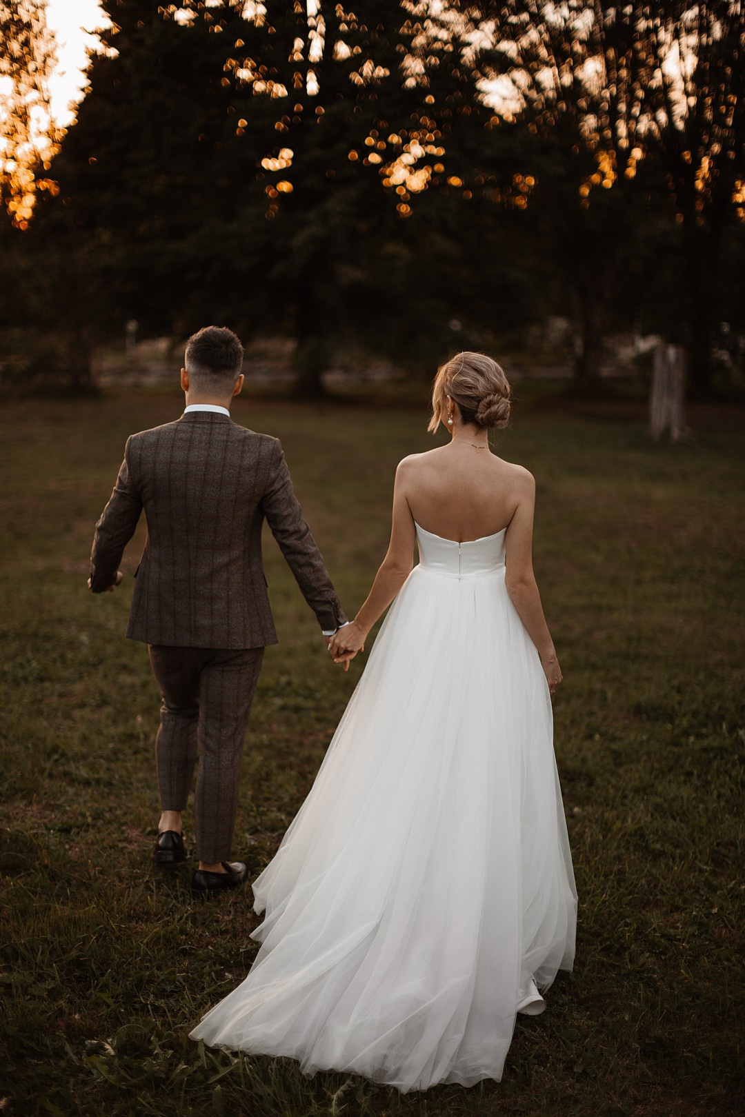  Исторические памятники Ярославля на заднем плане