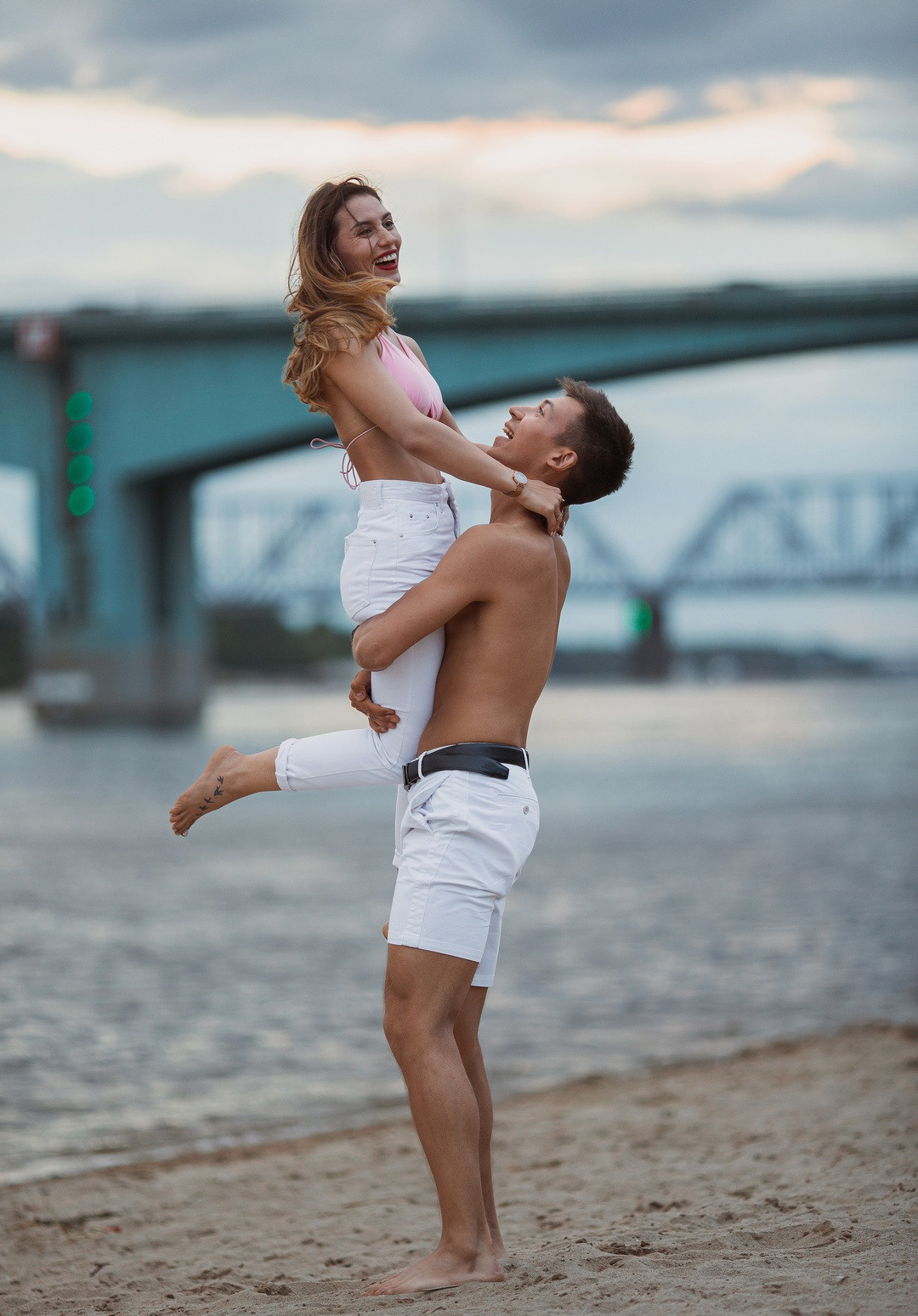 Фотограф портрет на закате в ярославль. Свадебный фотограф Ярославль Дмитрий Васячкин