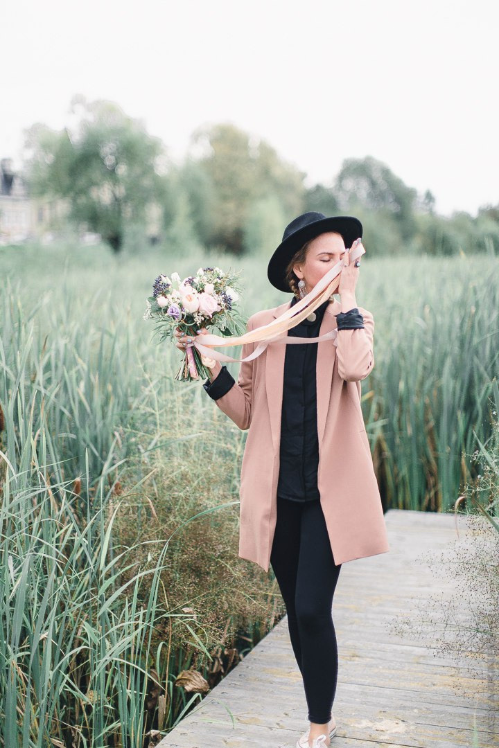 в стиле приключений