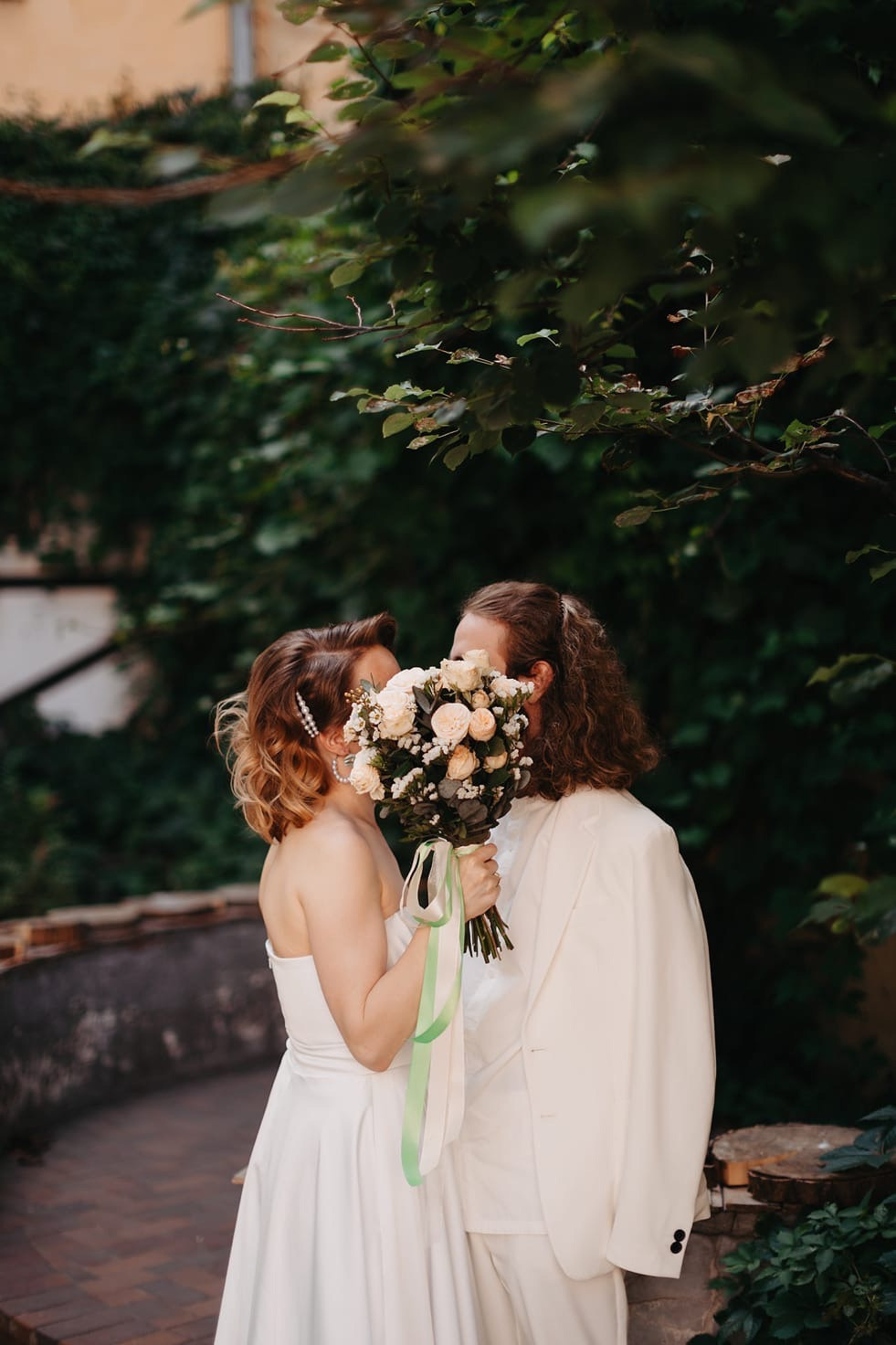 Сочные цвета на свадебных снимках ярославля под веселую музыку. Свадебный фотограф Ярославль Дмитрий Васячкин