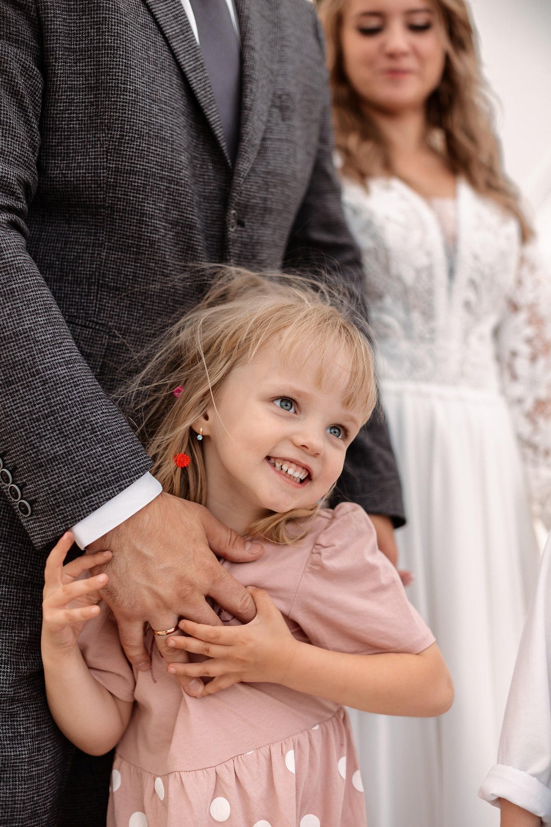 Глемпинг парк клевер приглашает вас на фотосессию к фотографу васячкин. Свадебный фотограф Ярославль Дмитрий Васячкин