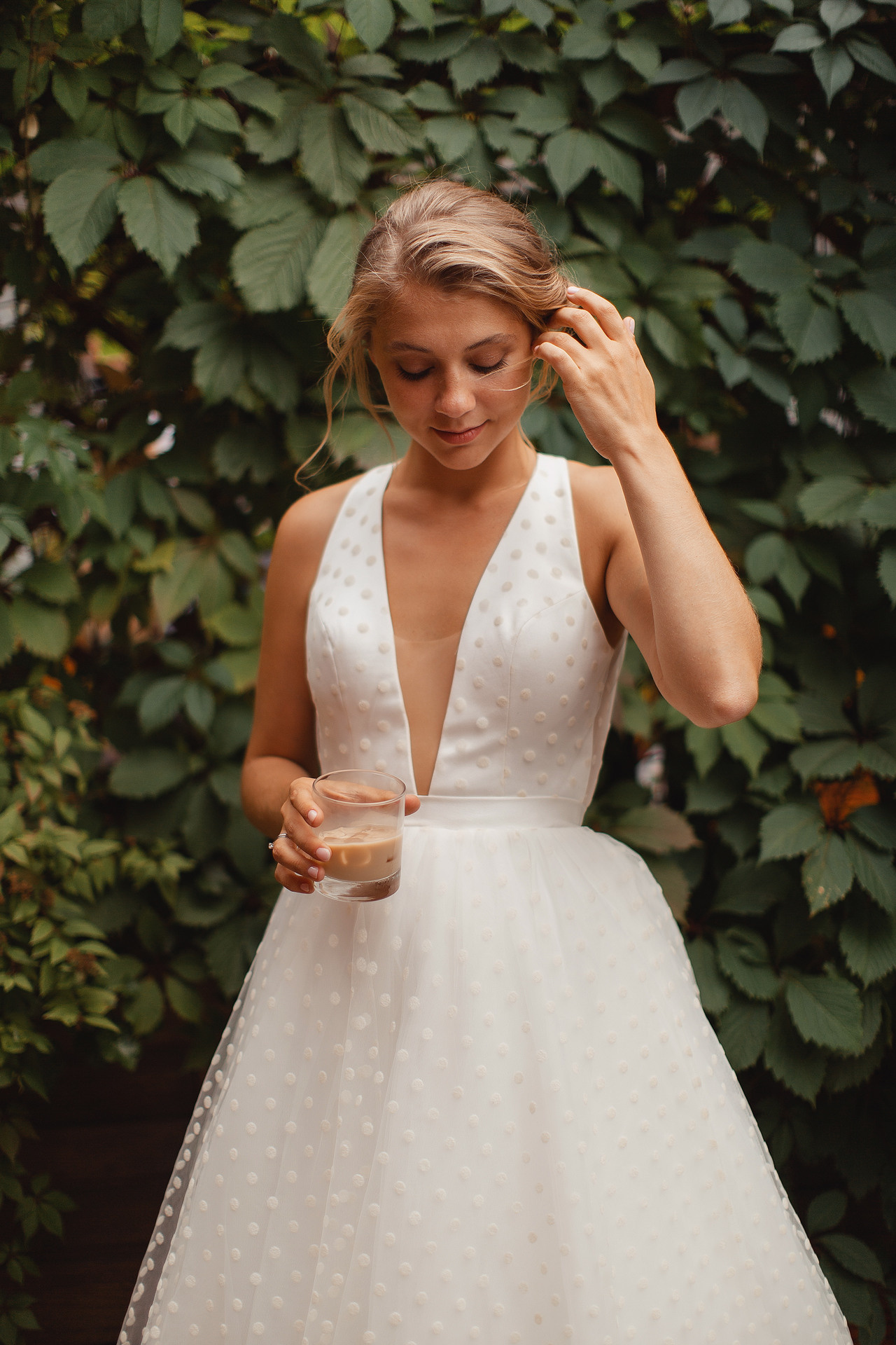  Красивая свадебная фотосессия в Московском метрополисе