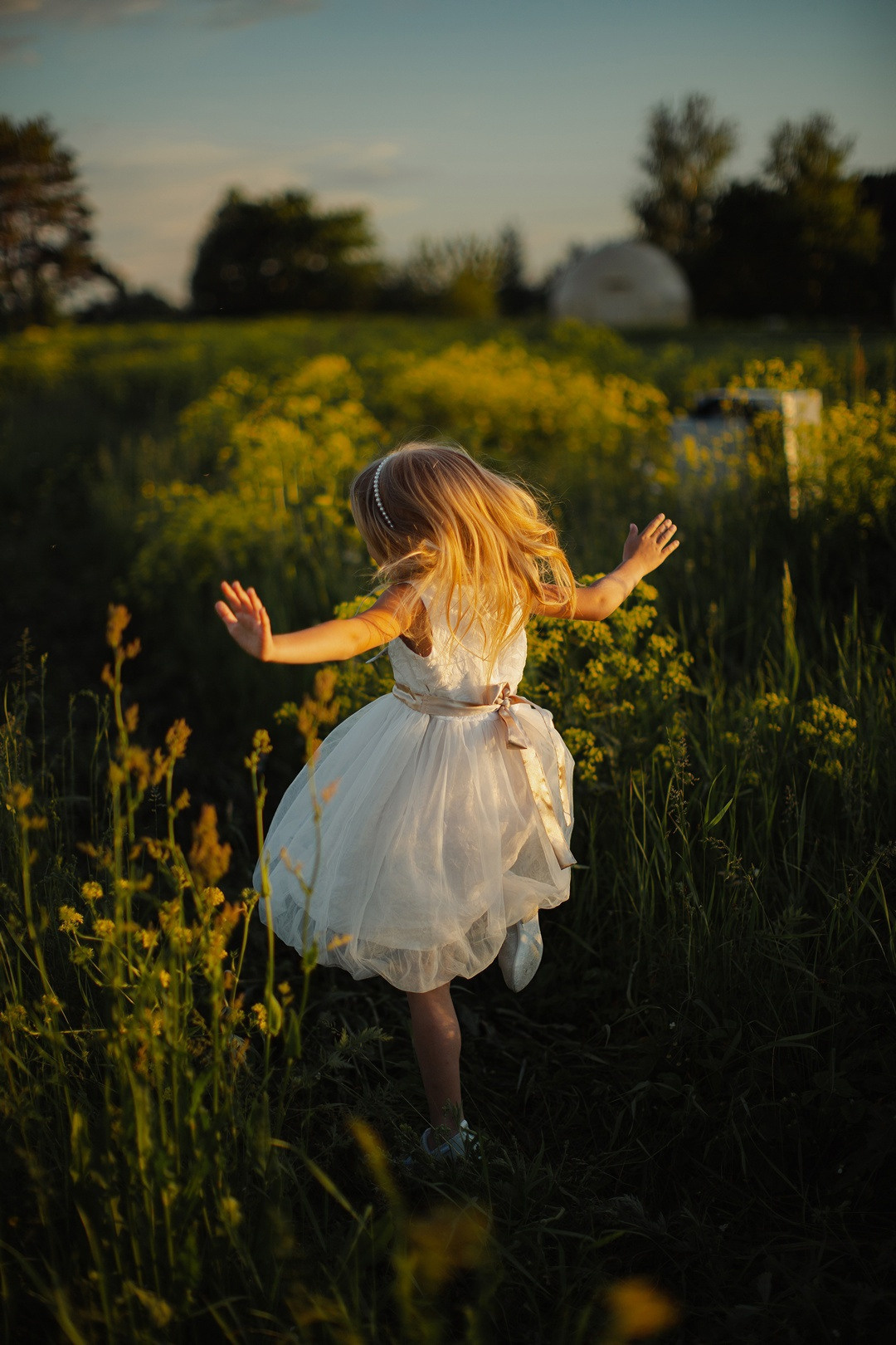 Свадебная фотосессия в загадочном старинном замке