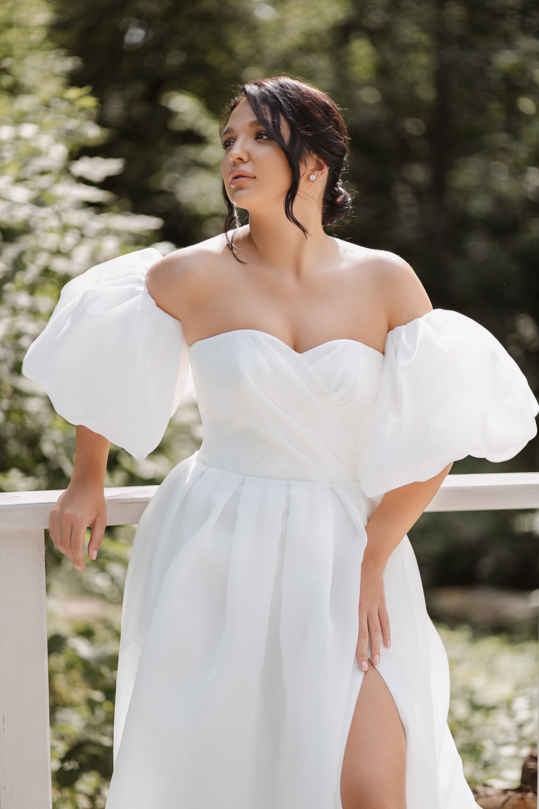  Свадебная регистрация под ярким солнечным зайчиком