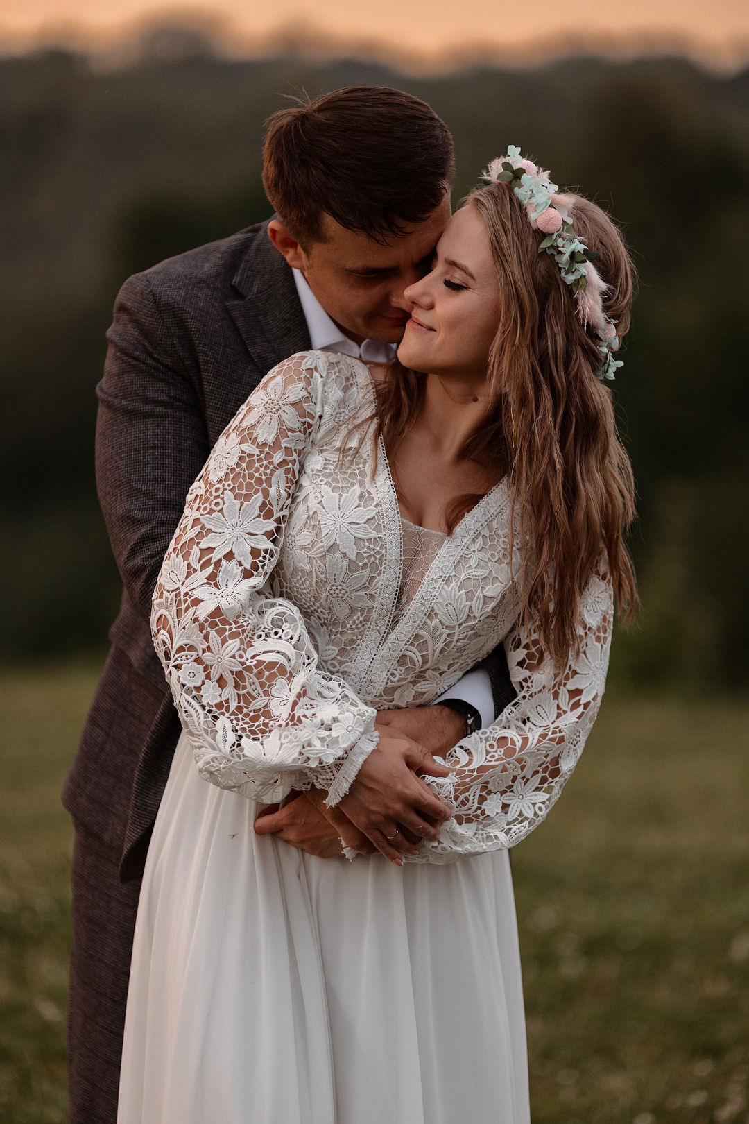 Глемпинг парк клевер приглашает вас на фотосессию к фотографу васячкин. Свадебный фотограф Ярославль Дмитрий Васячкин