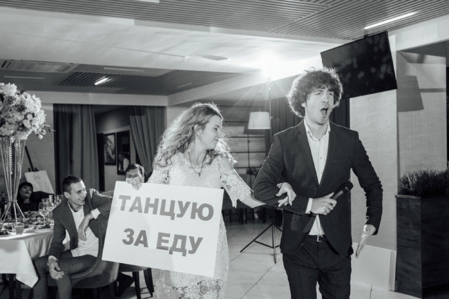 Все професссионалы на свадьбе. Павел Козырь — профессиональный фотограф в Пензе