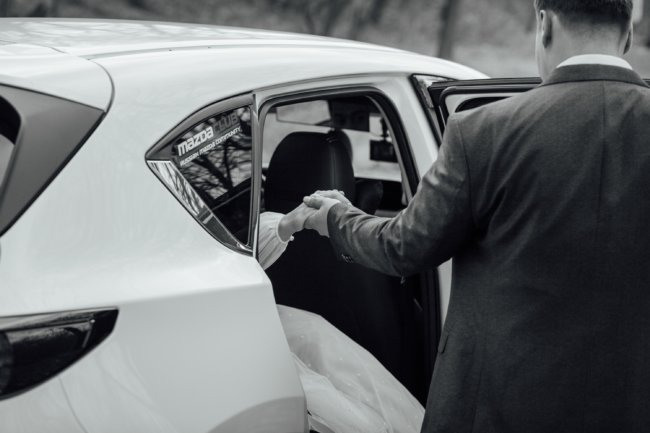 Все професссионалы на свадьбе. Павел Козырь — профессиональный фотограф в Пензе