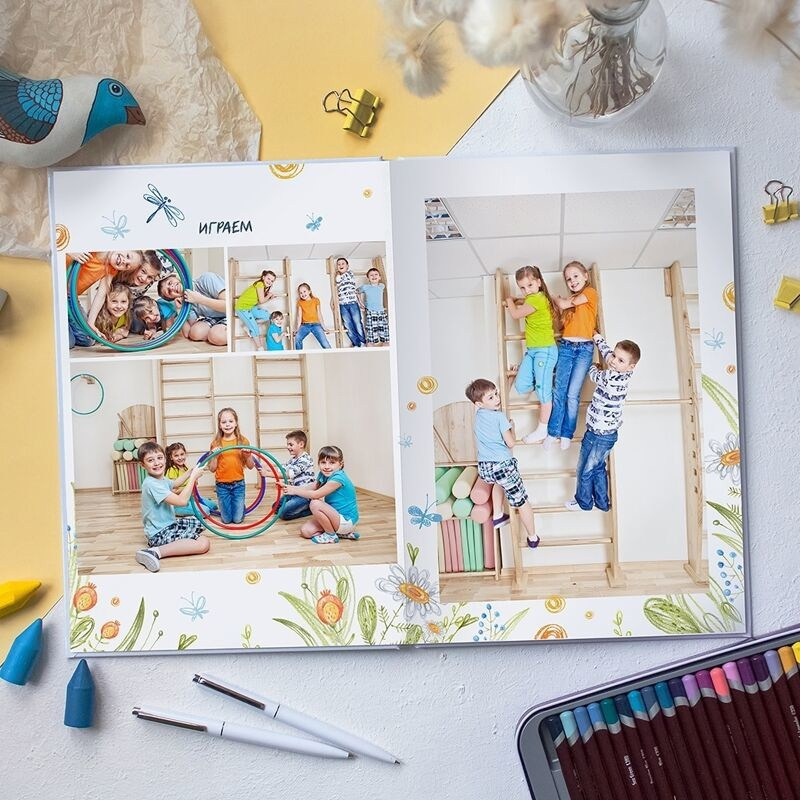 Дизайн «Цветы» для детского сада на 5 разворотов. Medlori fotobook Выпускные альбомы в Липецке Лариса Медведева
