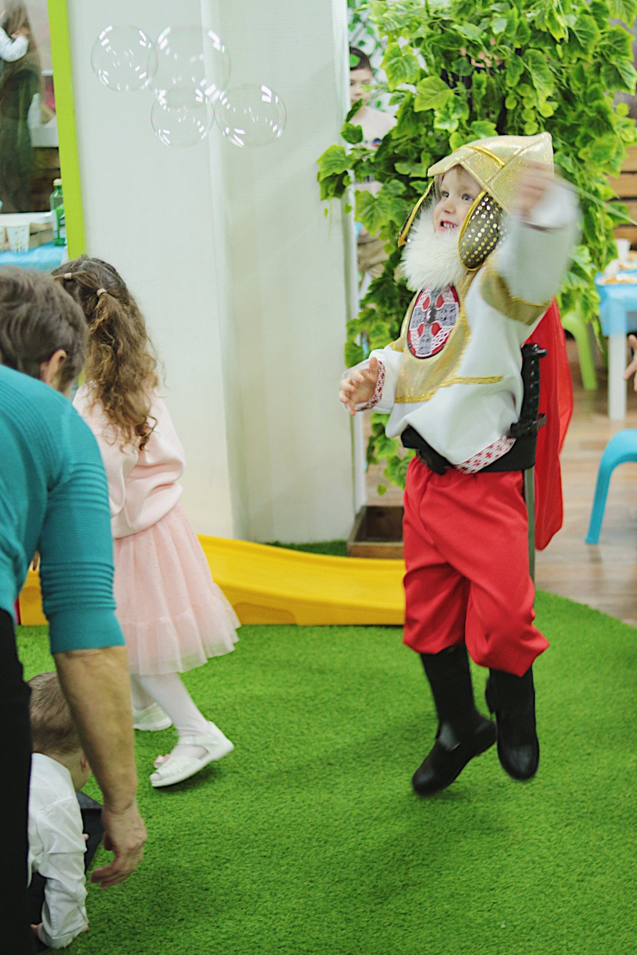 Егор 5 лет. Фотограф Пирумян Анна. г. Сургут, г. Воронеж