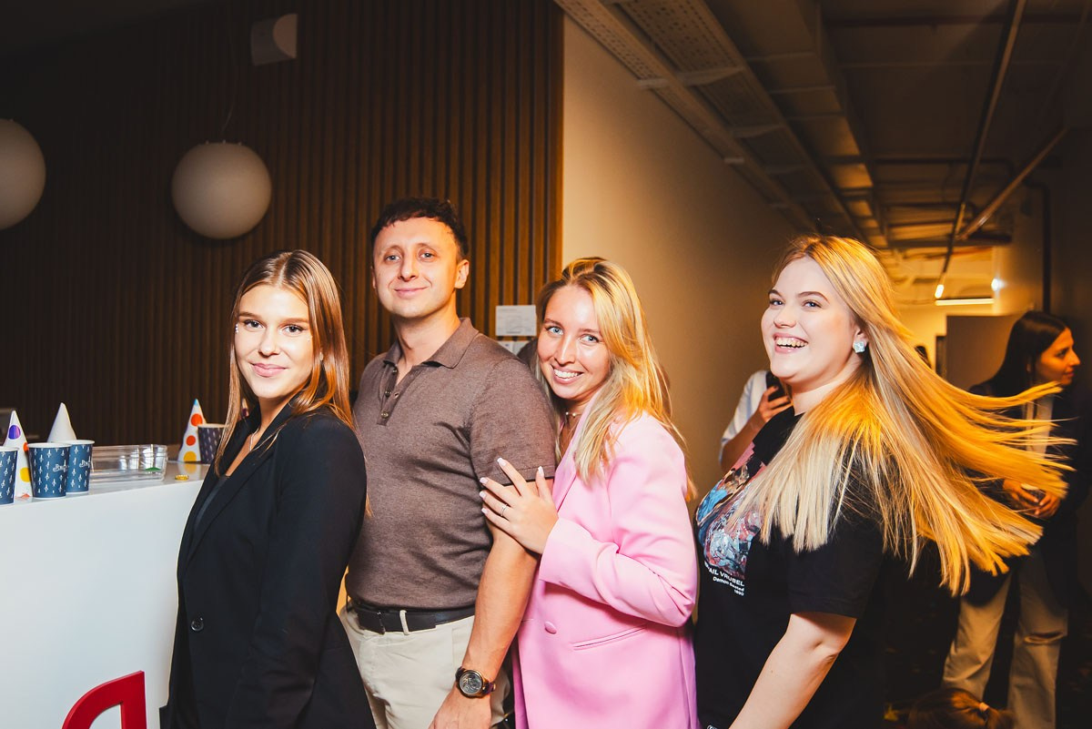 БЦ «5 МОРЕЙ» День рождения «YANDEX» Ростов-на-Дону