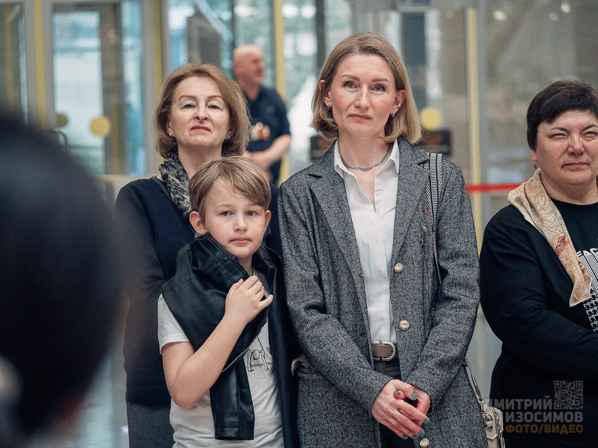 Фоторепортаж Дмитрия Изосимова. Фотограф и видеограф Анна Жагорина