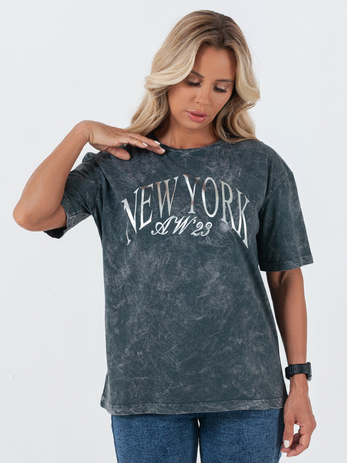 Женские футболки. Сборные фотосъёмки в Москве. фотосессии одежды.фотограф