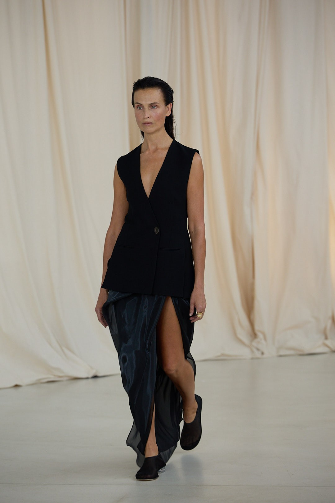 Bianca Spender Runway, Sydney Fashion Week 2025. Maria Poleshchuk, commercial photographer in Sydney