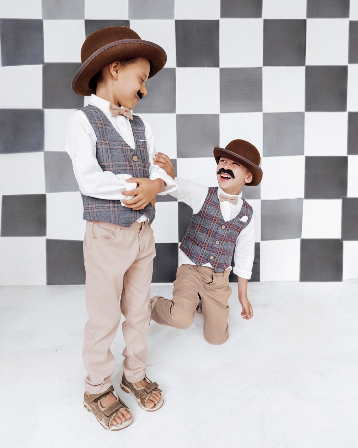 ELISHA AND VITIA. Светлана Ламм