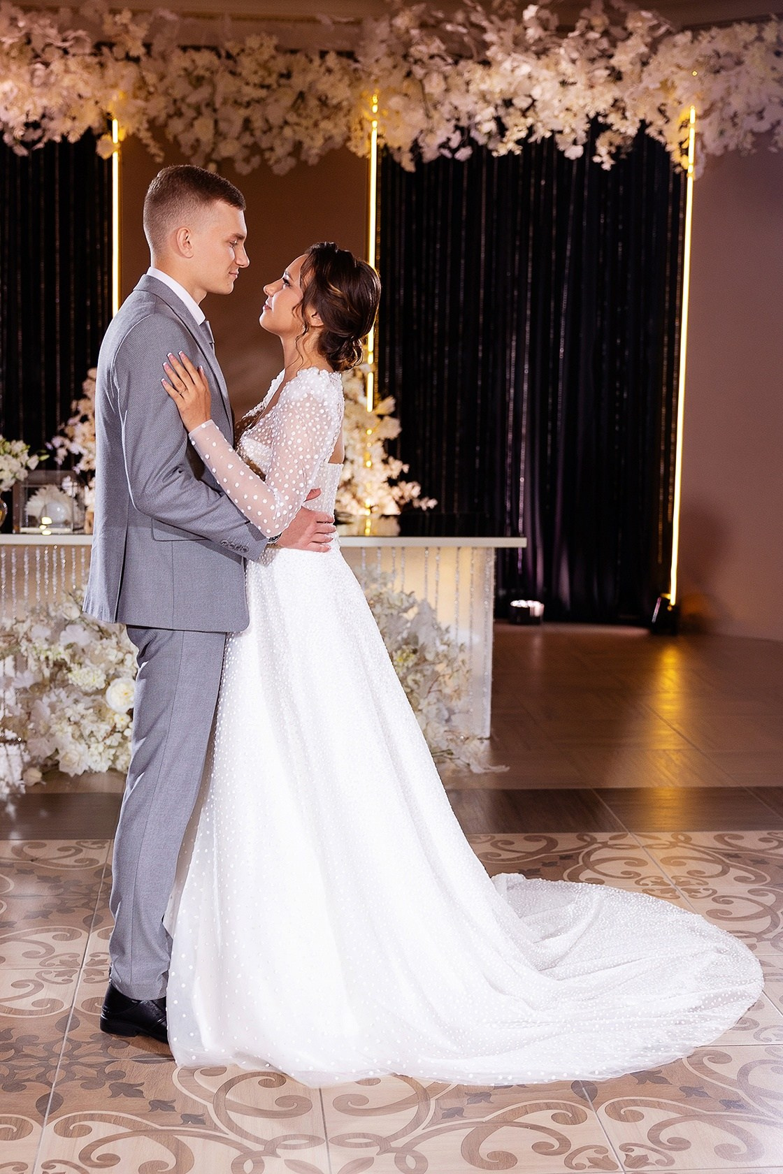 Кирилл и Виктория. Свадебный, семейный и школьный фотограф в Кургане