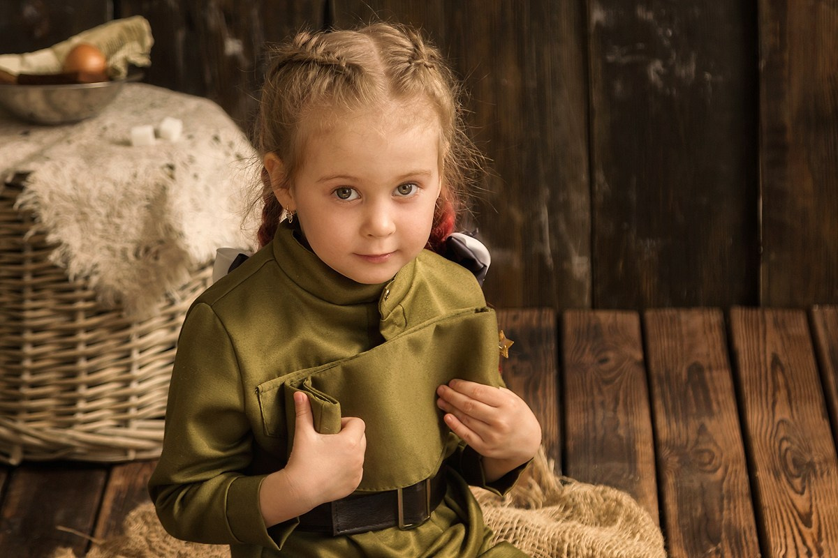 Детская тематическая фотосессия «Военная открытка». Фотограф новорожденных Альбина Хухарева. Йошкар-Ола. Казань. Чебоксары